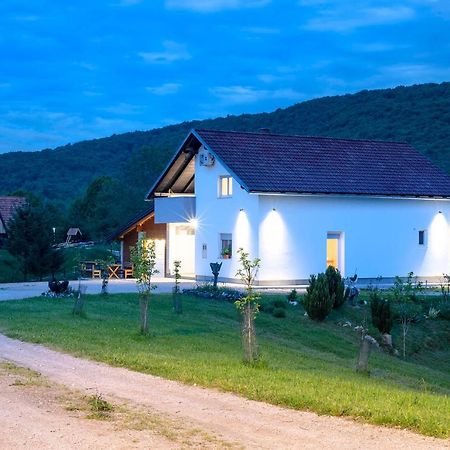 Apartment Roko Szluin Kültér fotó