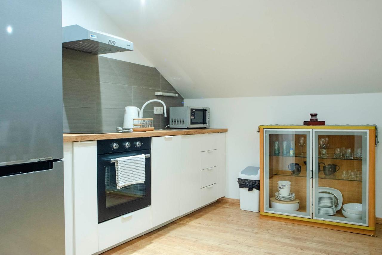 Apartment Roko Szluin Kültér fotó